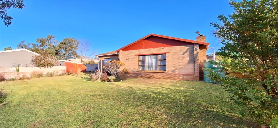 3 Bedroom Property for Sale in Albertinia Western Cape